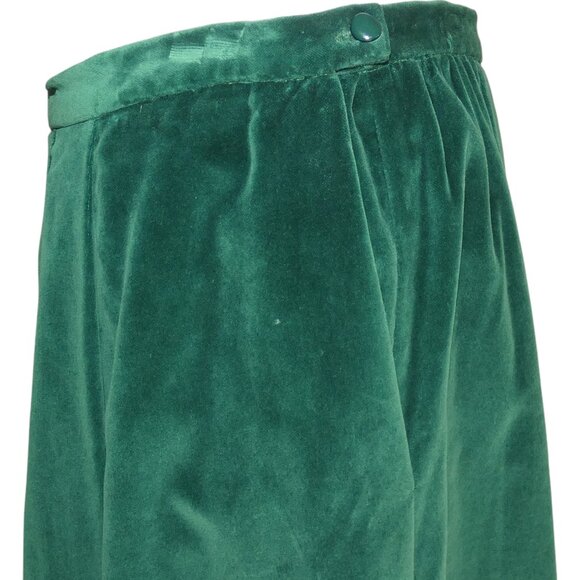 Vintage Carlisle Emerald Green Velvet Cropped Jacket and Pleated Skirt Set - Picture 8 of 10